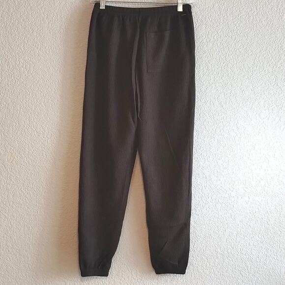 Revolve n:Philanthropy NEW Waffle Weave Pocketed Chocolate Zayden Jogger Pant S - Picture 3 of 16